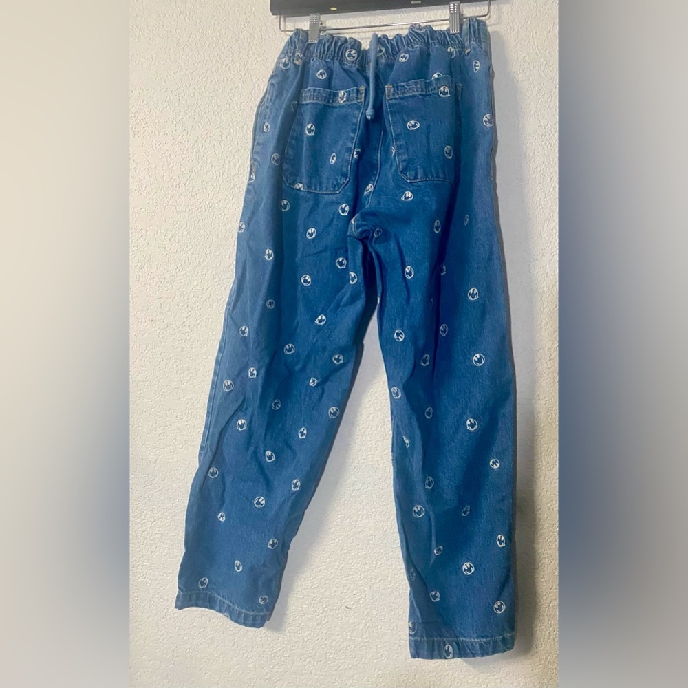 BDG embroidered smiley face denim medium wash . Straight leg baggy unisex pants - Picture 2 of 8